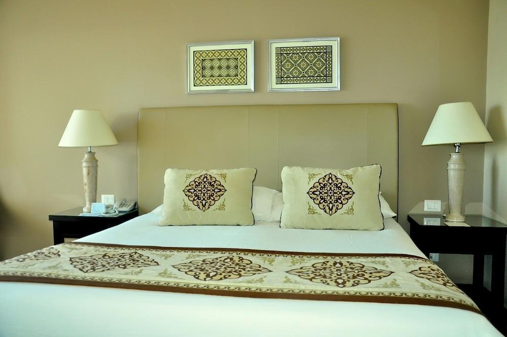 Jaz Fanara Resort Sharm el-Sheikh Exterior photo A bed runner