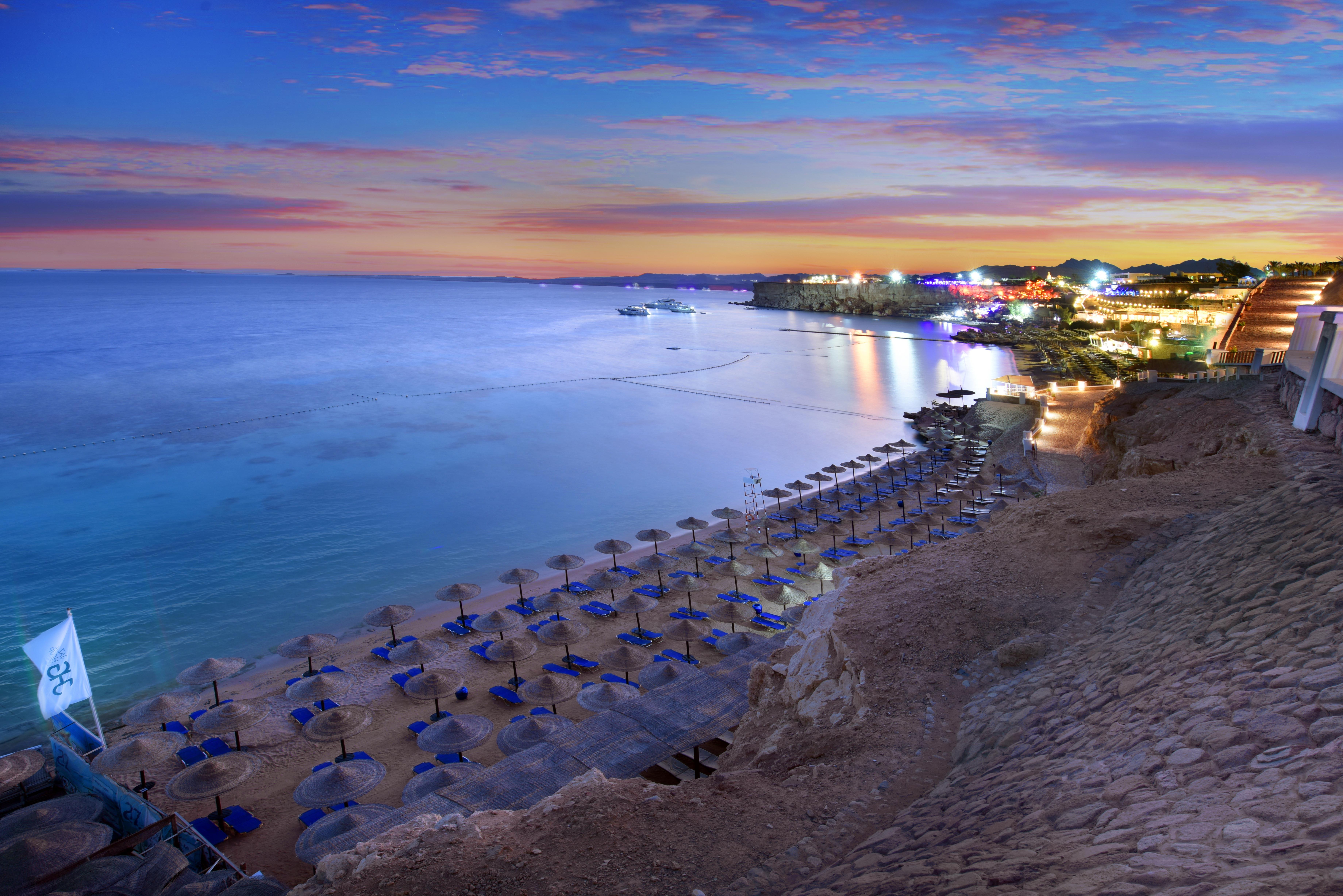 Jaz Fanara Resort Sharm el-Sheikh Exterior photo Sunset at the beach